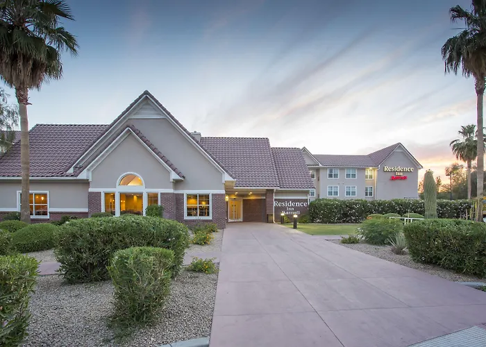 Phoenix Glendale/ Hotel