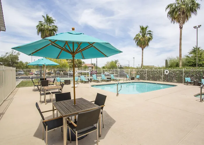 Phoenix Glendale/