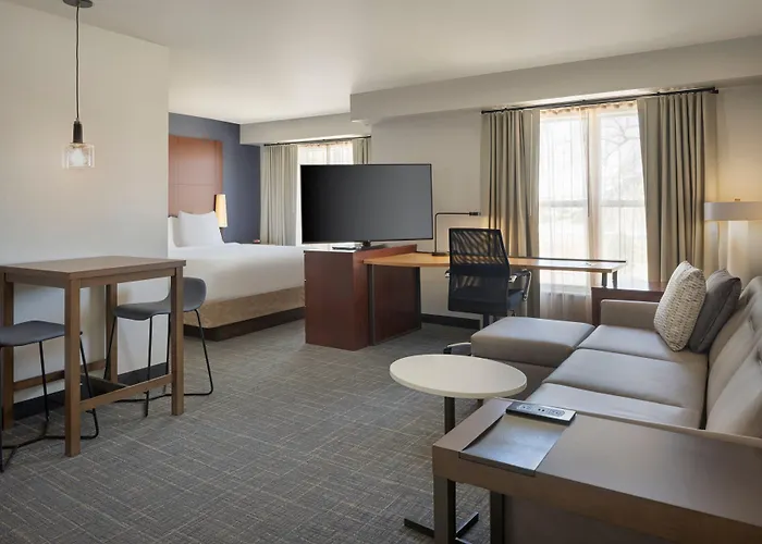 Hotel Phoenix Glendale/ Peoria